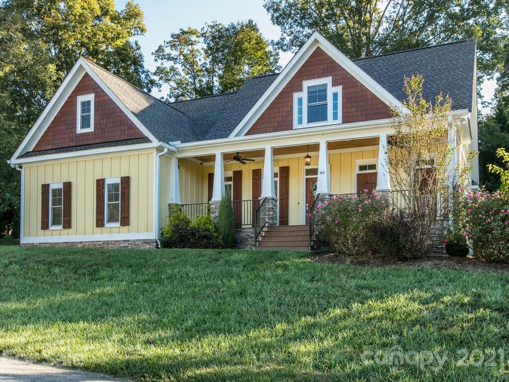 40 Meadow Haven Court Mills River NC 28759