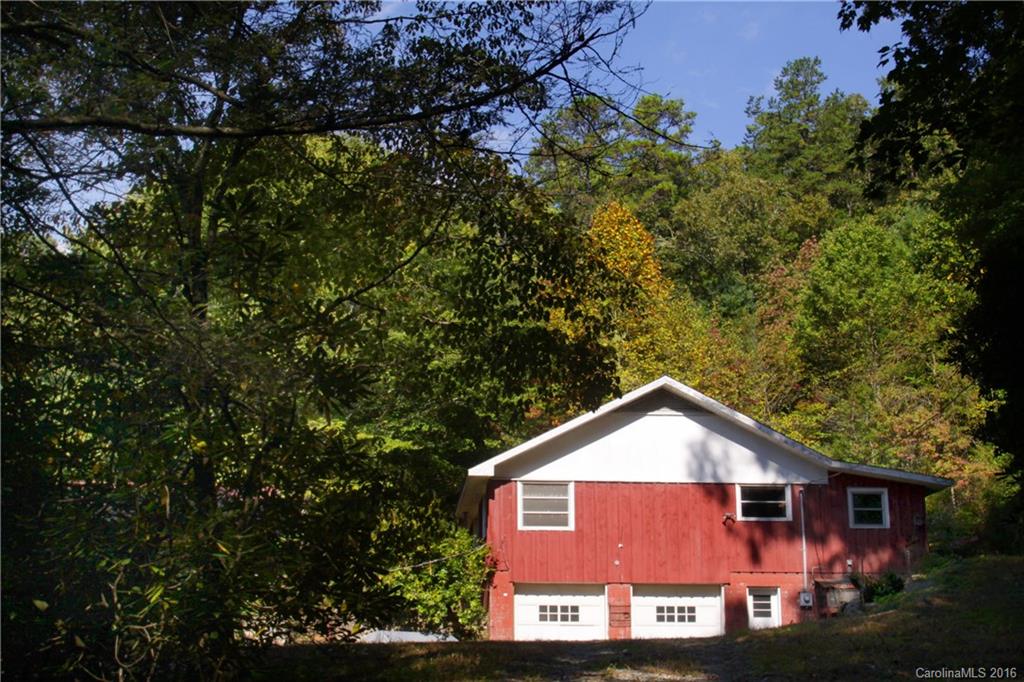 184 Lambs Creek Road Brevard NC 28712