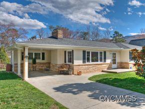 208 Stonewall Avenue Swannanoa NC 28778