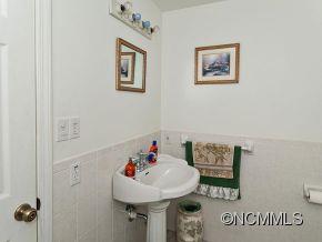 208 Stonewall Avenue Swannanoa NC 28778
