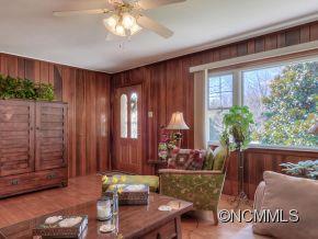 208 Stonewall Avenue Swannanoa NC 28778