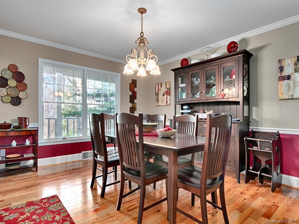 37 Wilderness Road Asheville NC 28804