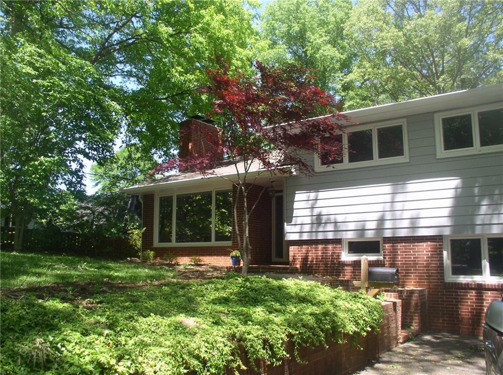 214 9th Avenue Nw Hickory NC 28601