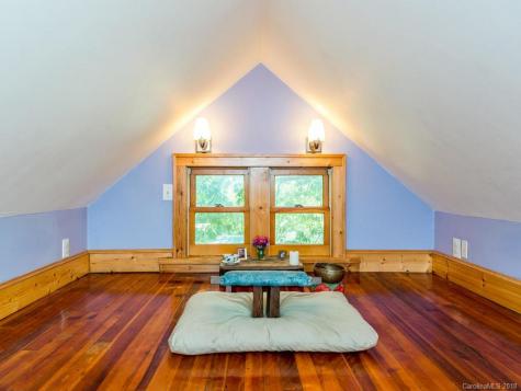 56 Pearson Drive Asheville NC 28801