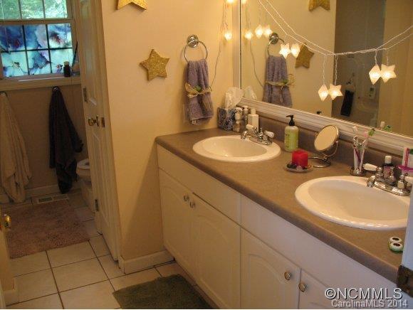 45 Lilac Street Asheville NC 28806