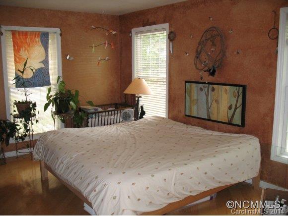 45 Lilac Street Asheville NC 28806