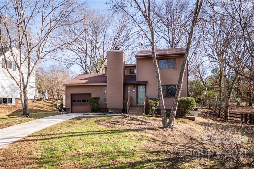7915 Carmel Oaks Court Charlotte NC 28226
