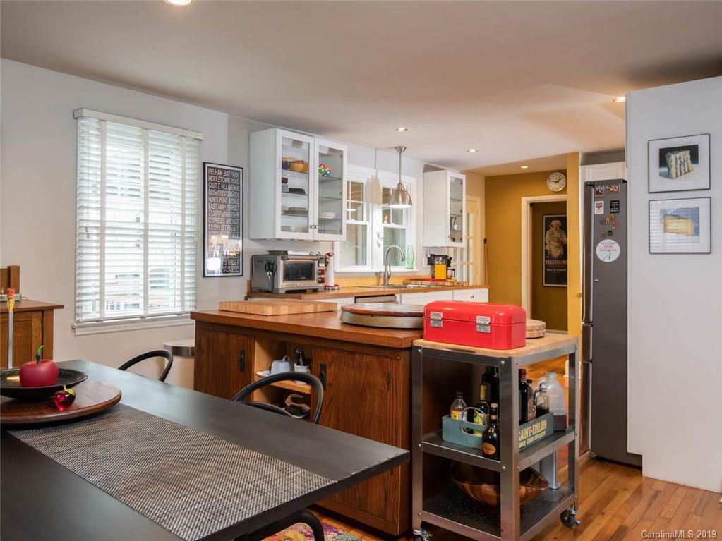 23 Farrwood Avenue Asheville NC 28804