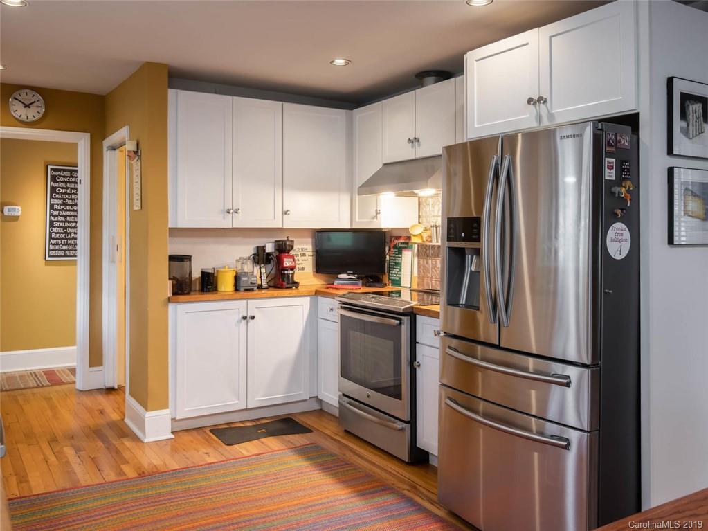 23 Farrwood Avenue Asheville NC 28804