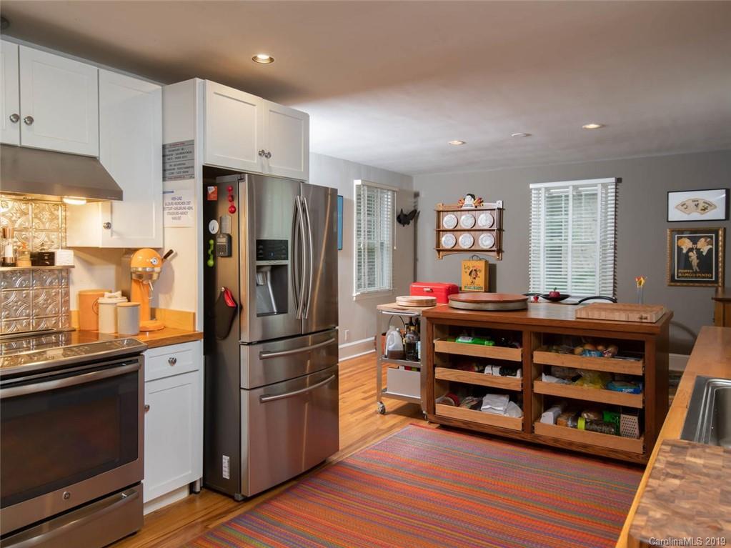 23 Farrwood Avenue Asheville NC 28804