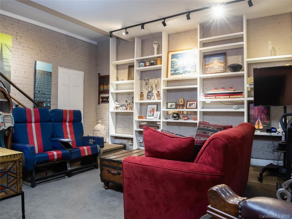 23 Farrwood Avenue Asheville NC 28804