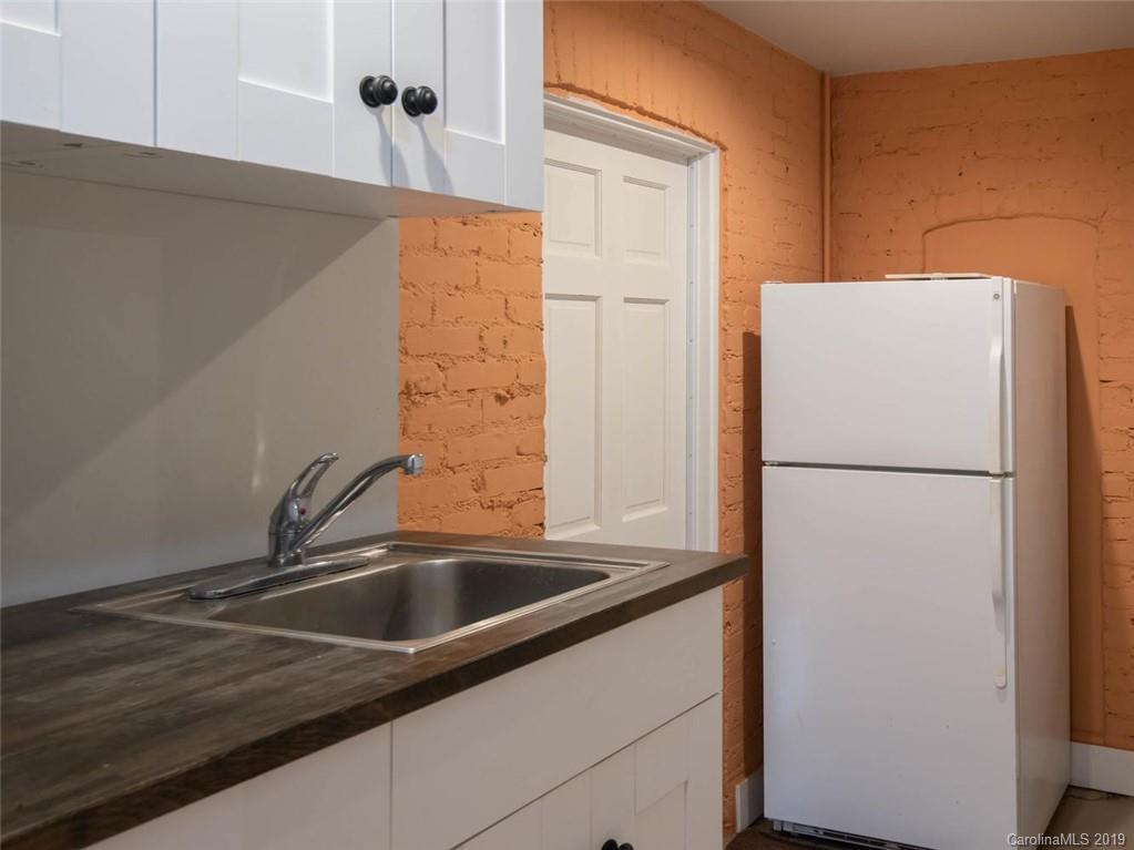 23 Farrwood Avenue Asheville NC 28804