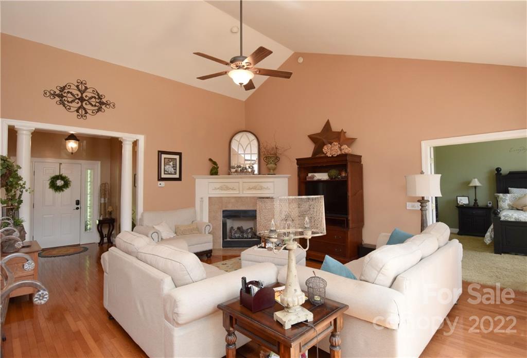 32 Helen Holcombe Way Candler NC 28715