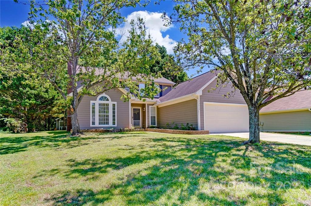 13218 Greycrest Drive Charlotte NC 28278