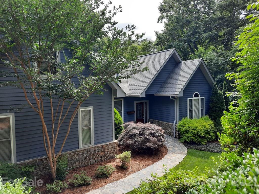 39 Windsong Drive Fairview NC 28730