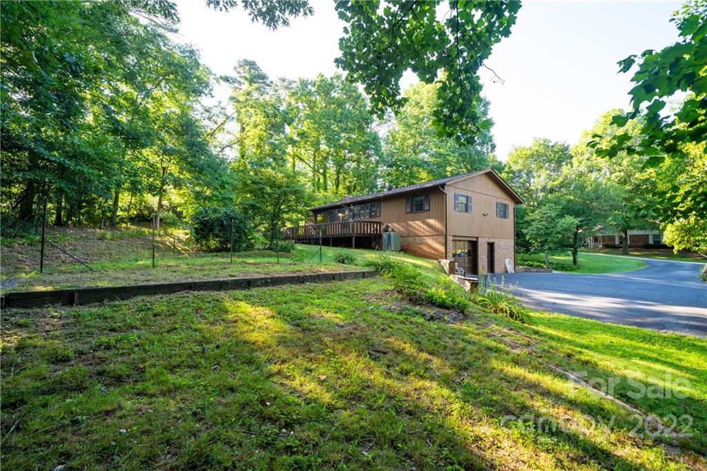 4 Pine Spring Drive Asheville NC 28805