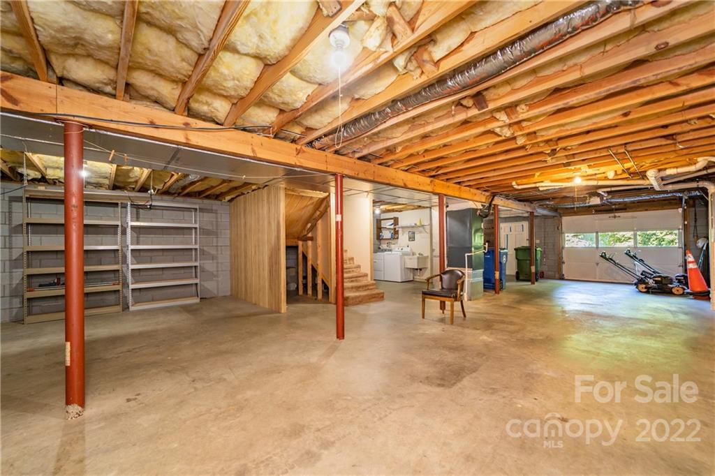 4 Pine Spring Drive Asheville NC 28805