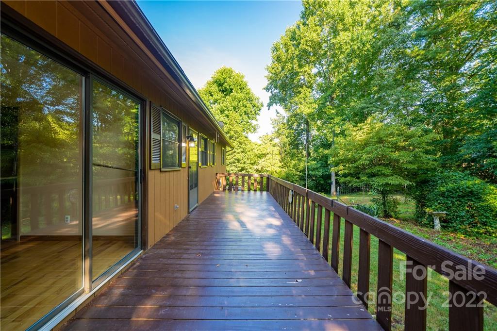 4 Pine Spring Drive Asheville NC 28805