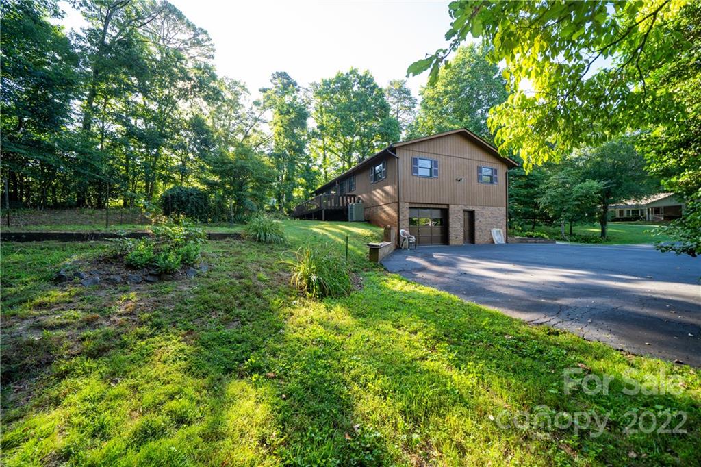 4 Pine Spring Drive Asheville NC 28805