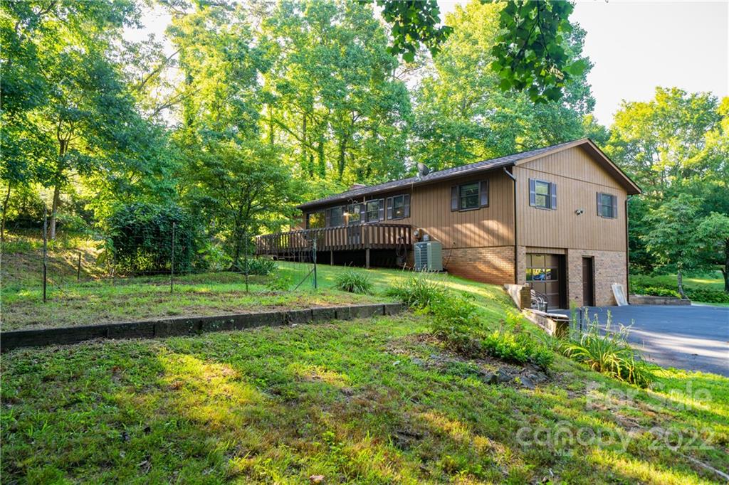 4 Pine Spring Drive Asheville NC 28805