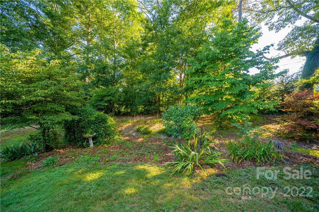 4 Pine Spring Drive Asheville NC 28805