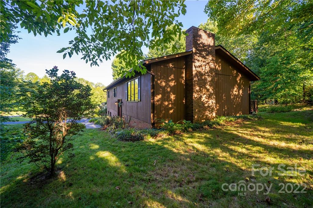 4 Pine Spring Drive Asheville NC 28805