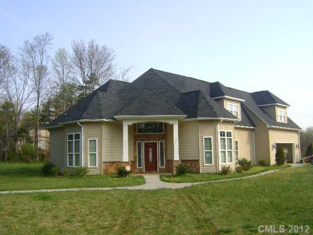 911 Owen Boulevard Charlotte NC 28213