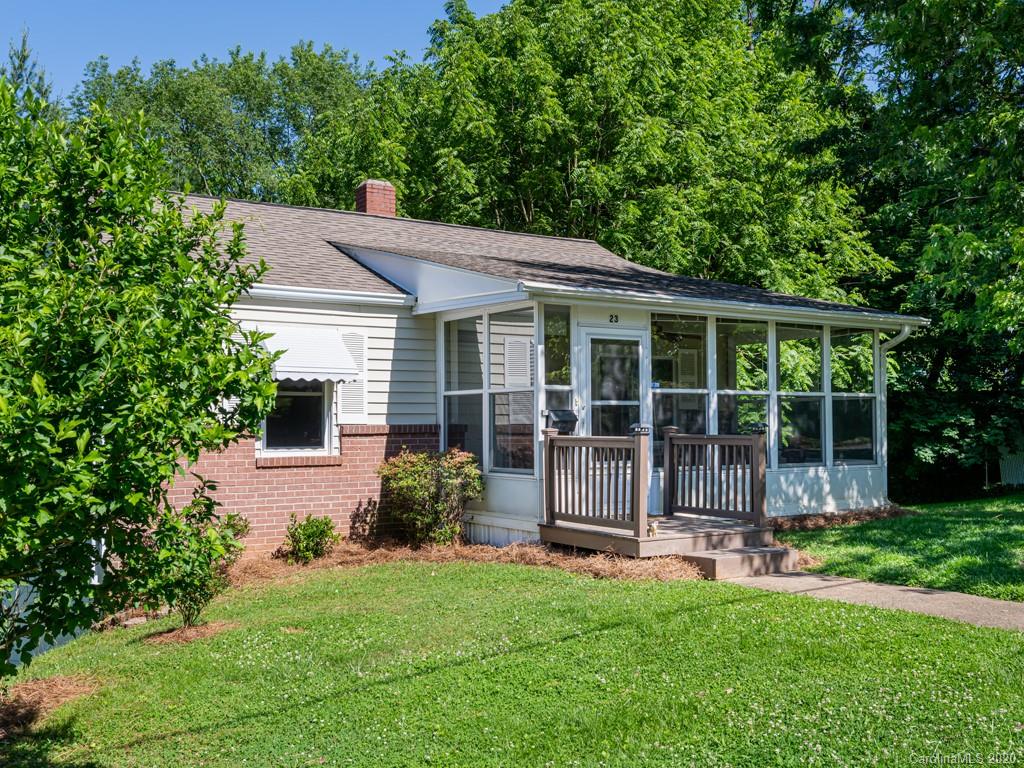 23 Cloyes Street Asheville NC 28806