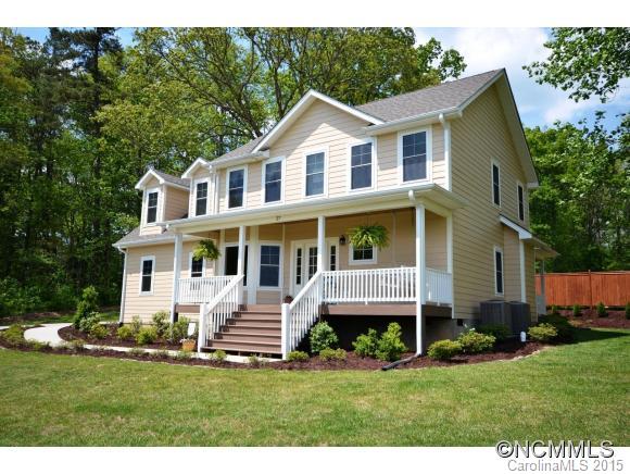 27 Farm Pond Lane Candler NC 28715