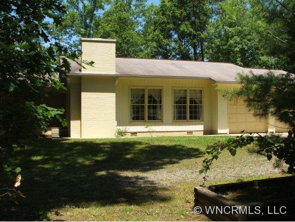 50 Raccoon Ridge Fairview NC 28730