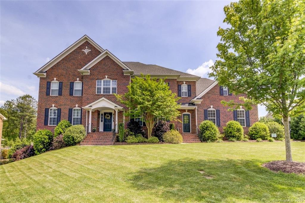1040 Lake Forest Drive Matthews NC 28104