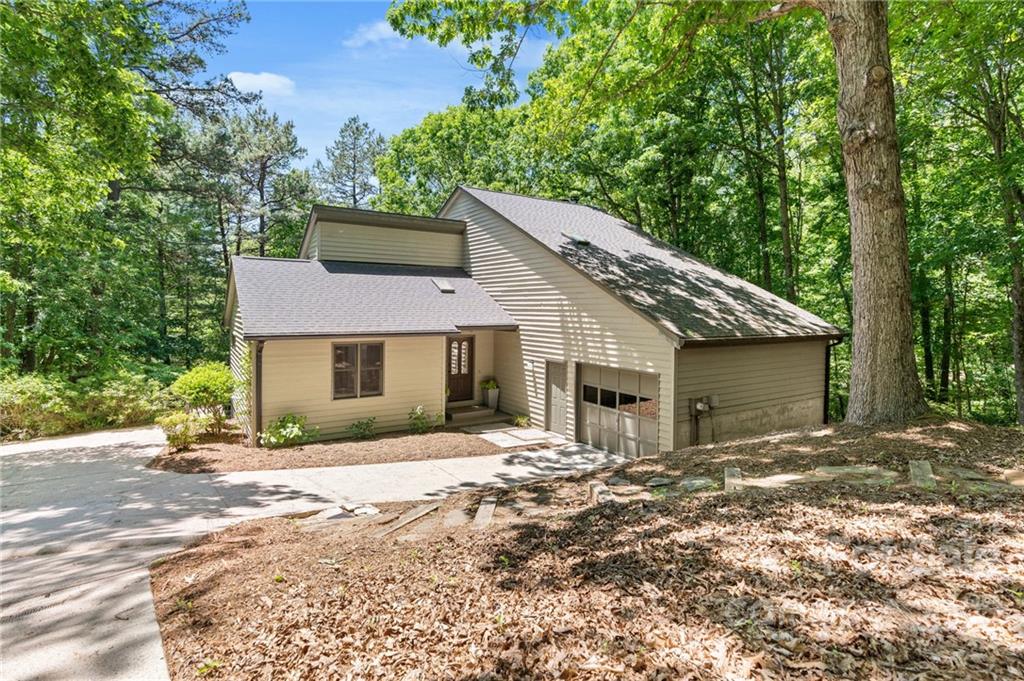32 Summer Street Asheville NC 28804