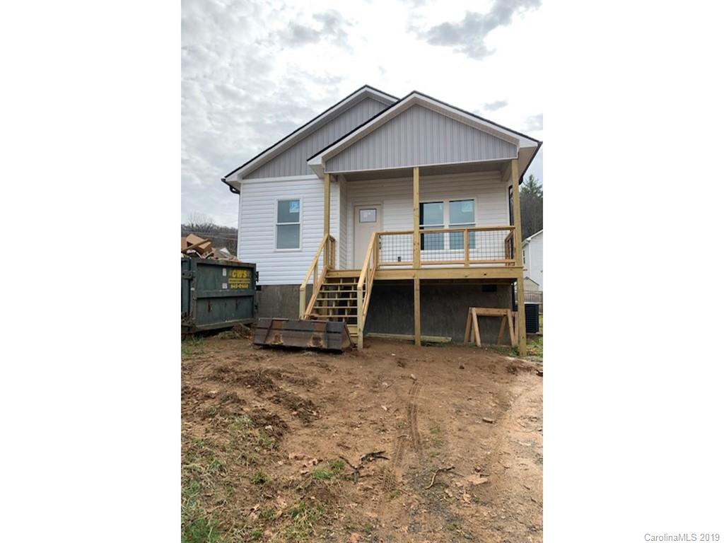 2 Half Moon Drive Swannanoa NC 28778