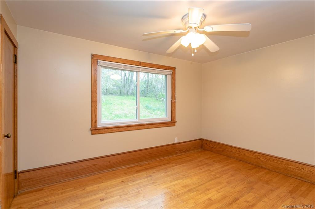 1227 Garren Creek Road Fairview NC 28730