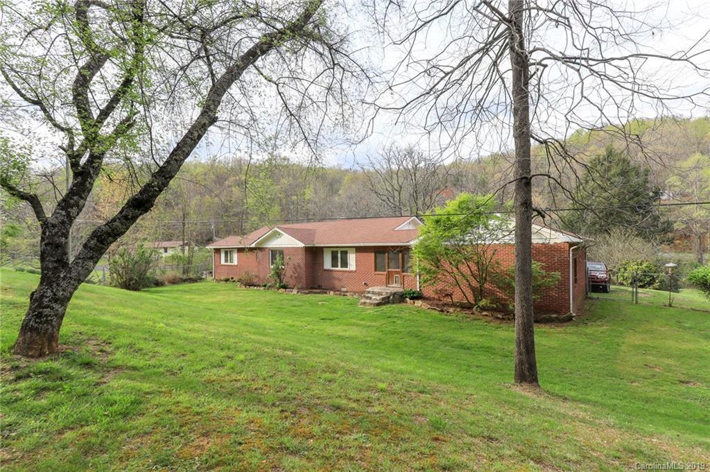 1227 Garren Creek Road Fairview NC 28730