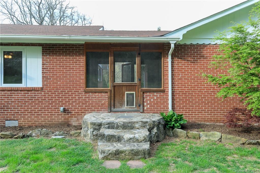 1227 Garren Creek Road Fairview NC 28730