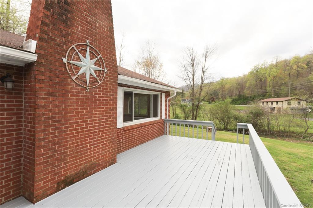1227 Garren Creek Road Fairview NC 28730