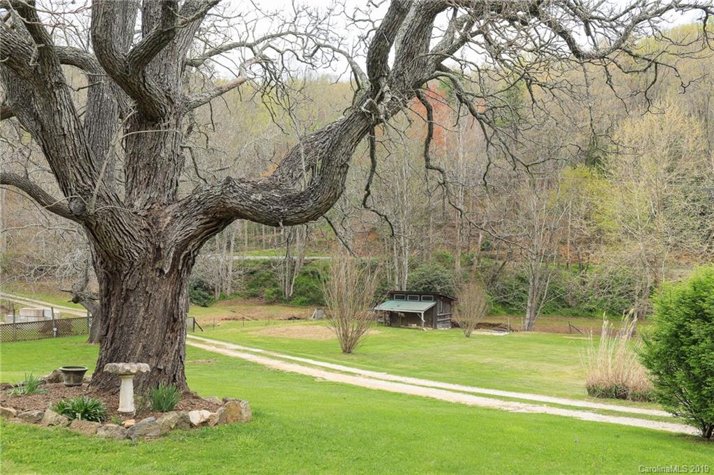 1227 Garren Creek Road Fairview NC 28730