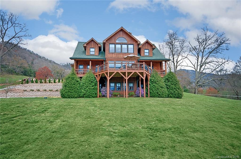 473 Bannock Drive Clyde NC 28721