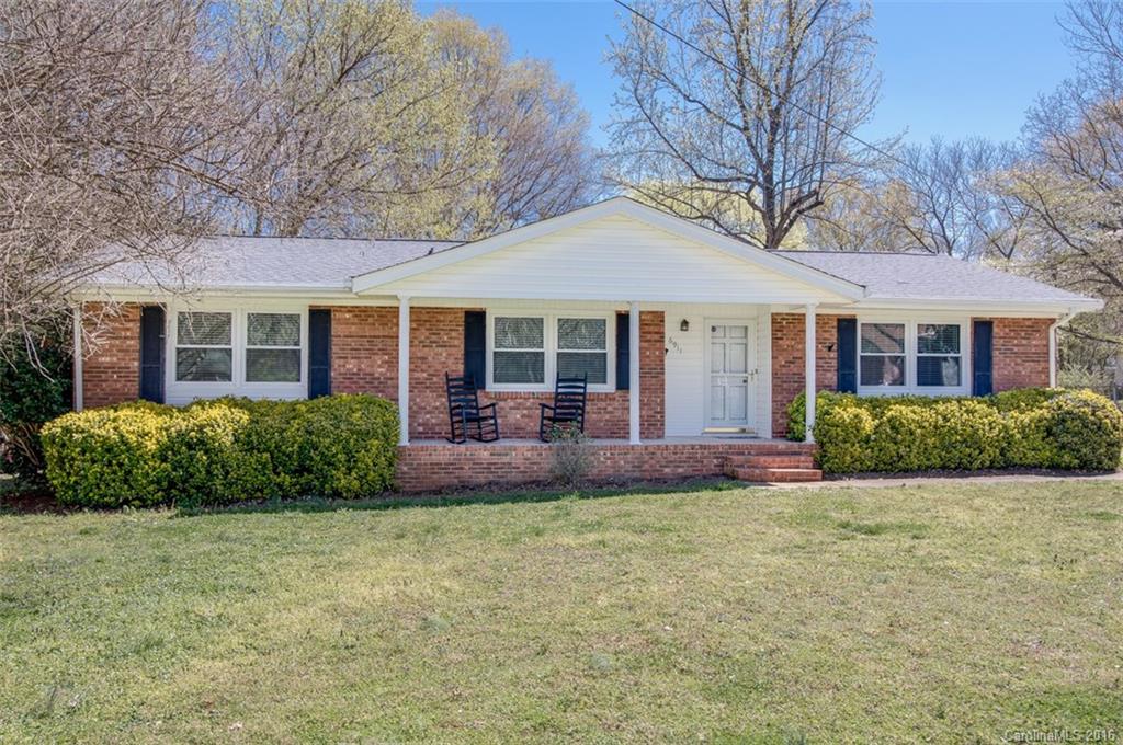 6911 Wrentree Drive Charlotte NC 28210