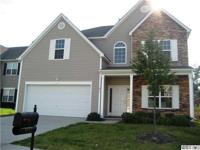 1611 Swan Drive Charlotte NC 28216