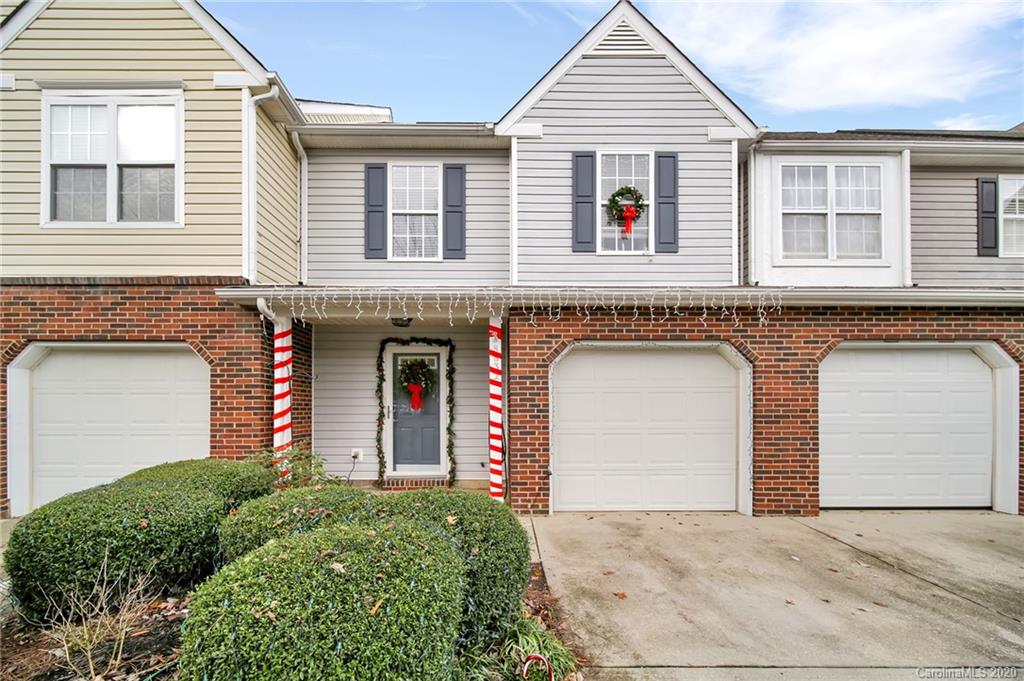 8832 Scotch Heather Way Charlotte NC 28277