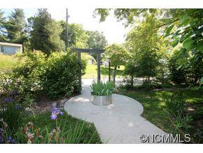 162 Davenport Road Asheville NC 28806