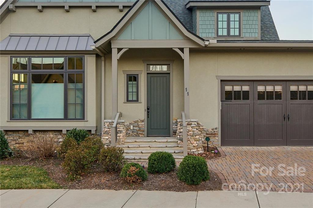 11 Chantilly Drive Asheville NC 28804