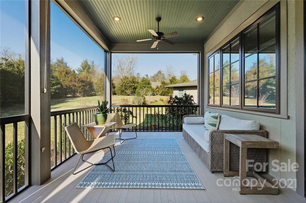 11 Chantilly Drive Asheville NC 28804
