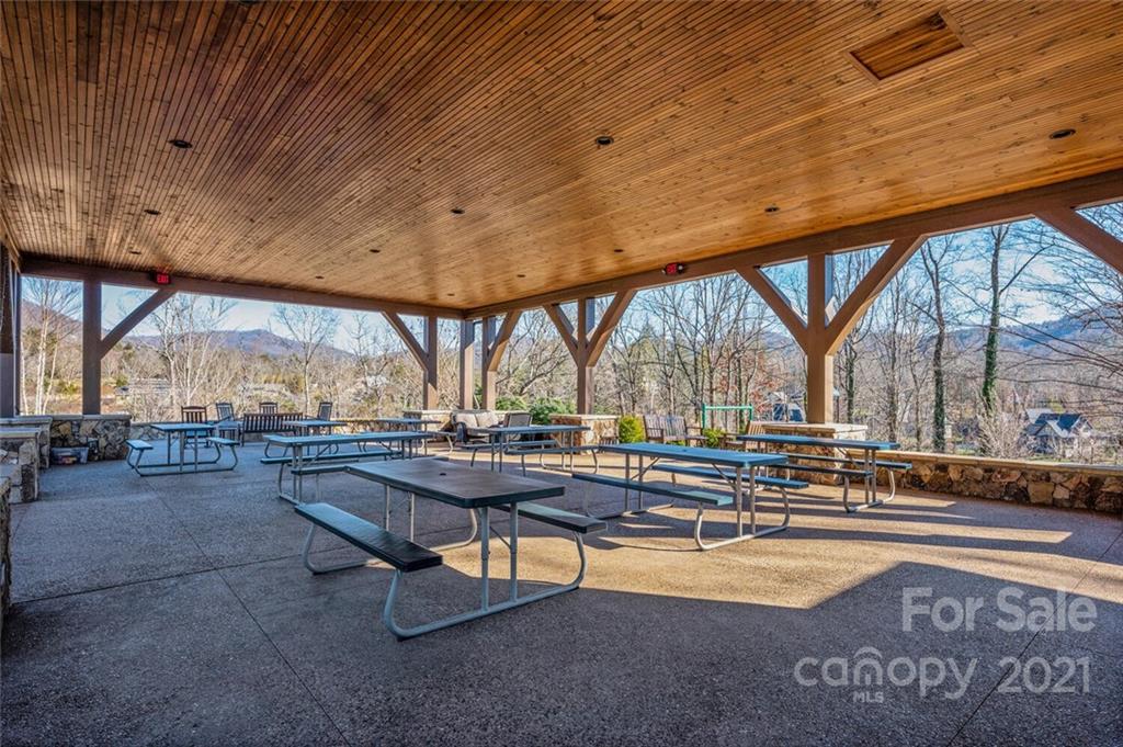 11 Chantilly Drive Asheville NC 28804