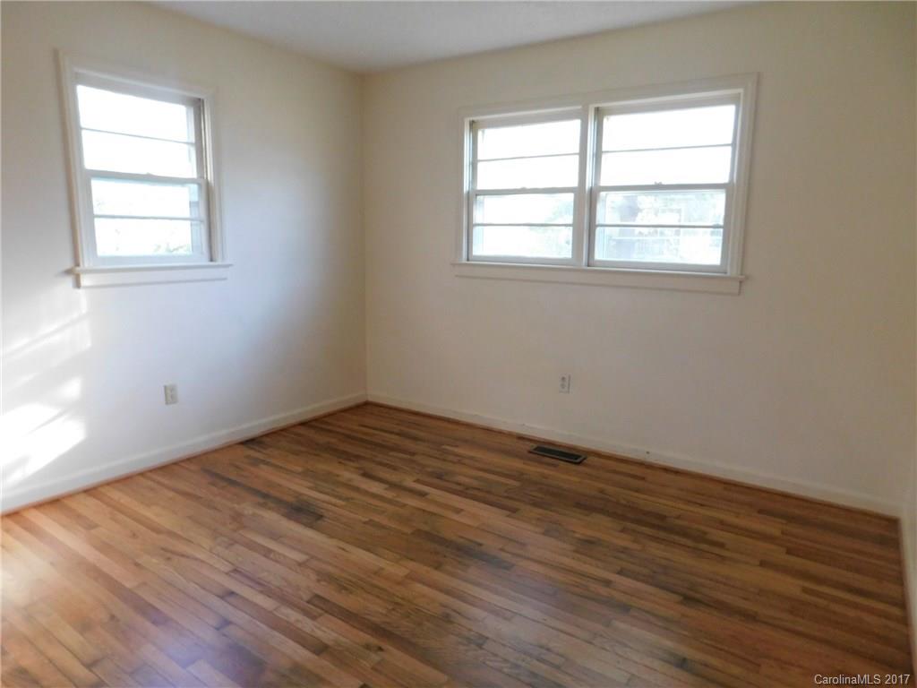 271 Prevost Street Waynesville NC 28786