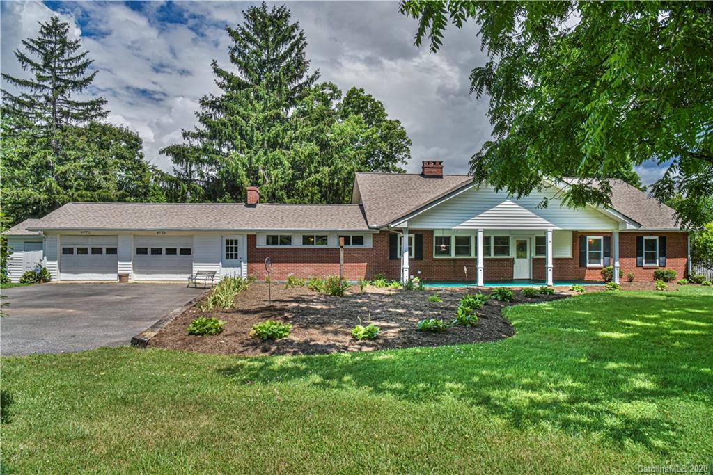 47 Forest Knoll Drive Weaverville NC 28787