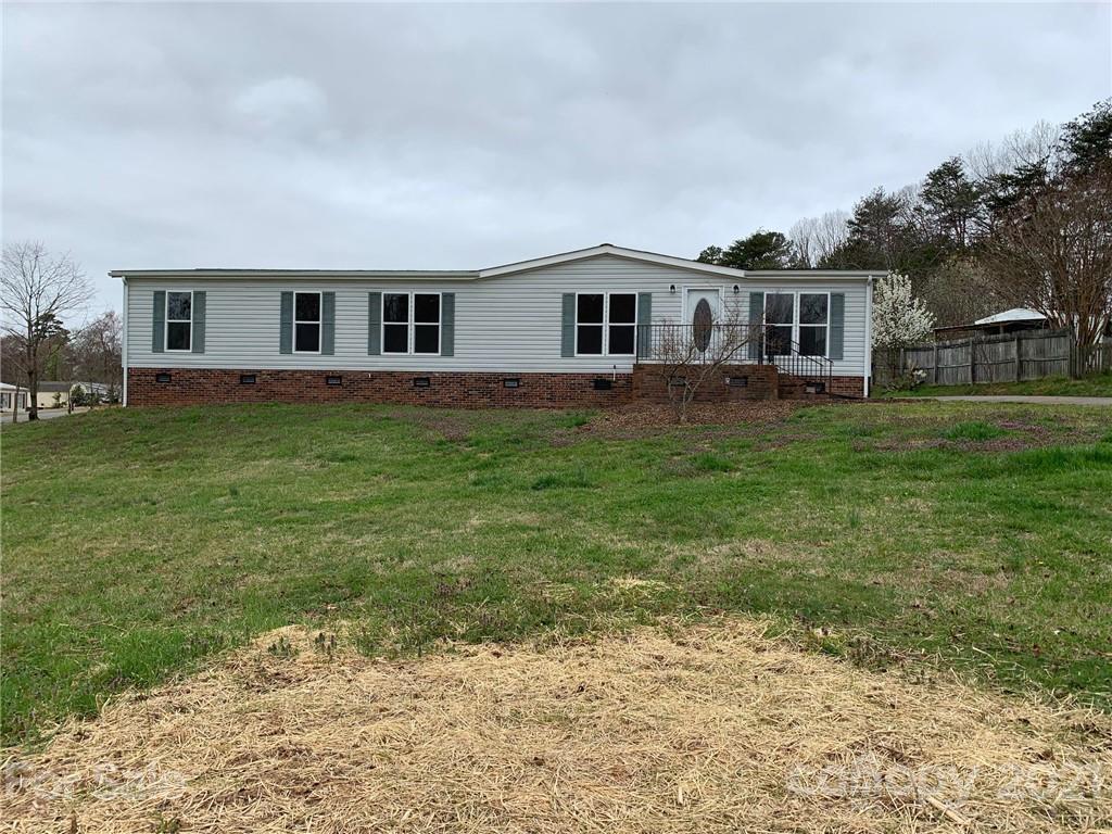 3922 Berry Creek Circle Granite Falls NC 28630