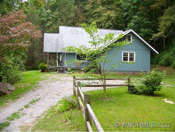 60 Parker Point Waynesville NC 28786
